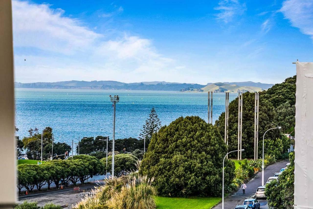 One Bedroom Apartment - Pool, Gym & Tennis Courts! Auckland Exterior photo